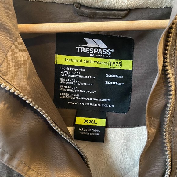 Winter Jacket - Picture 3 of 14